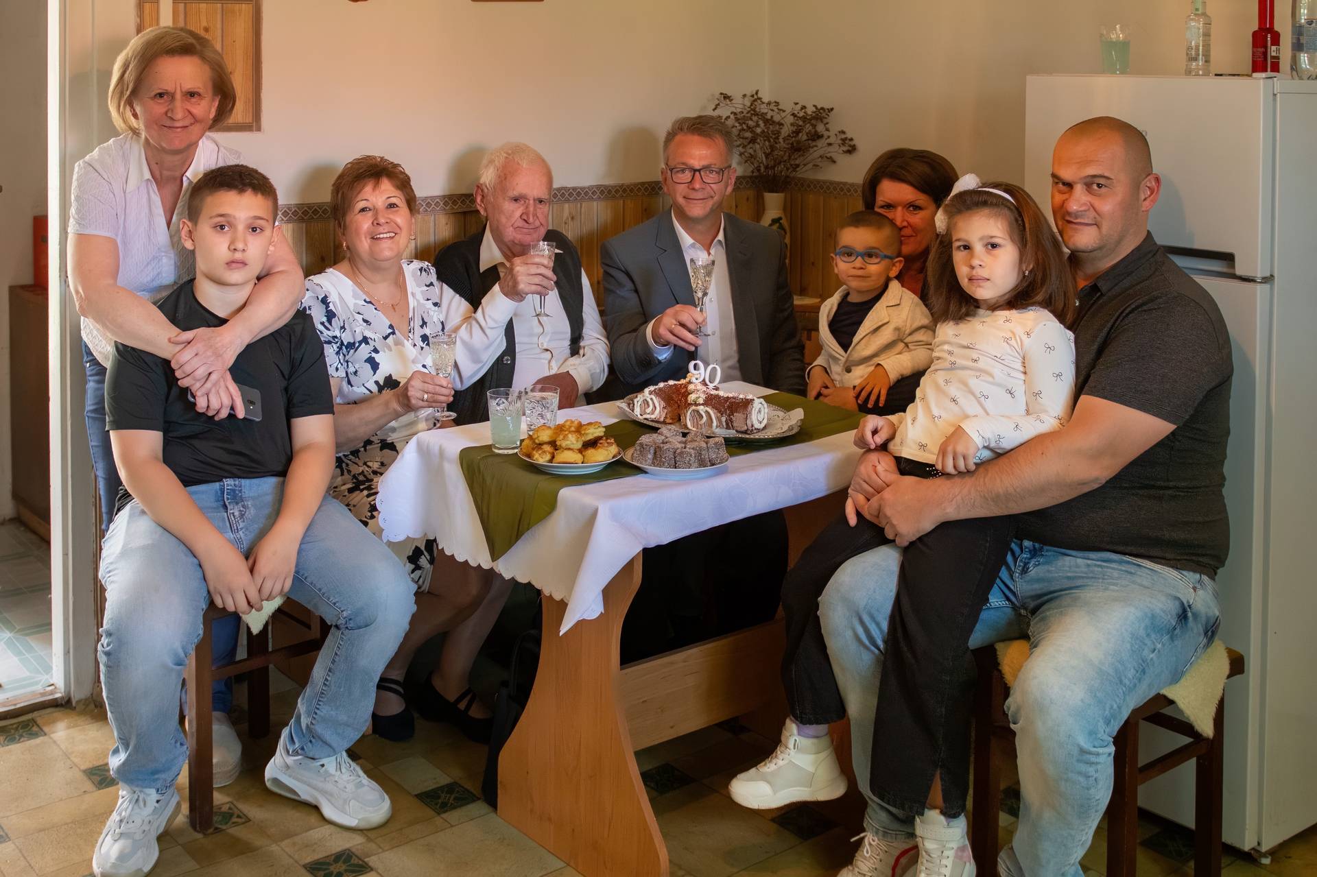 90 éves Szász Barnabás köszöntése