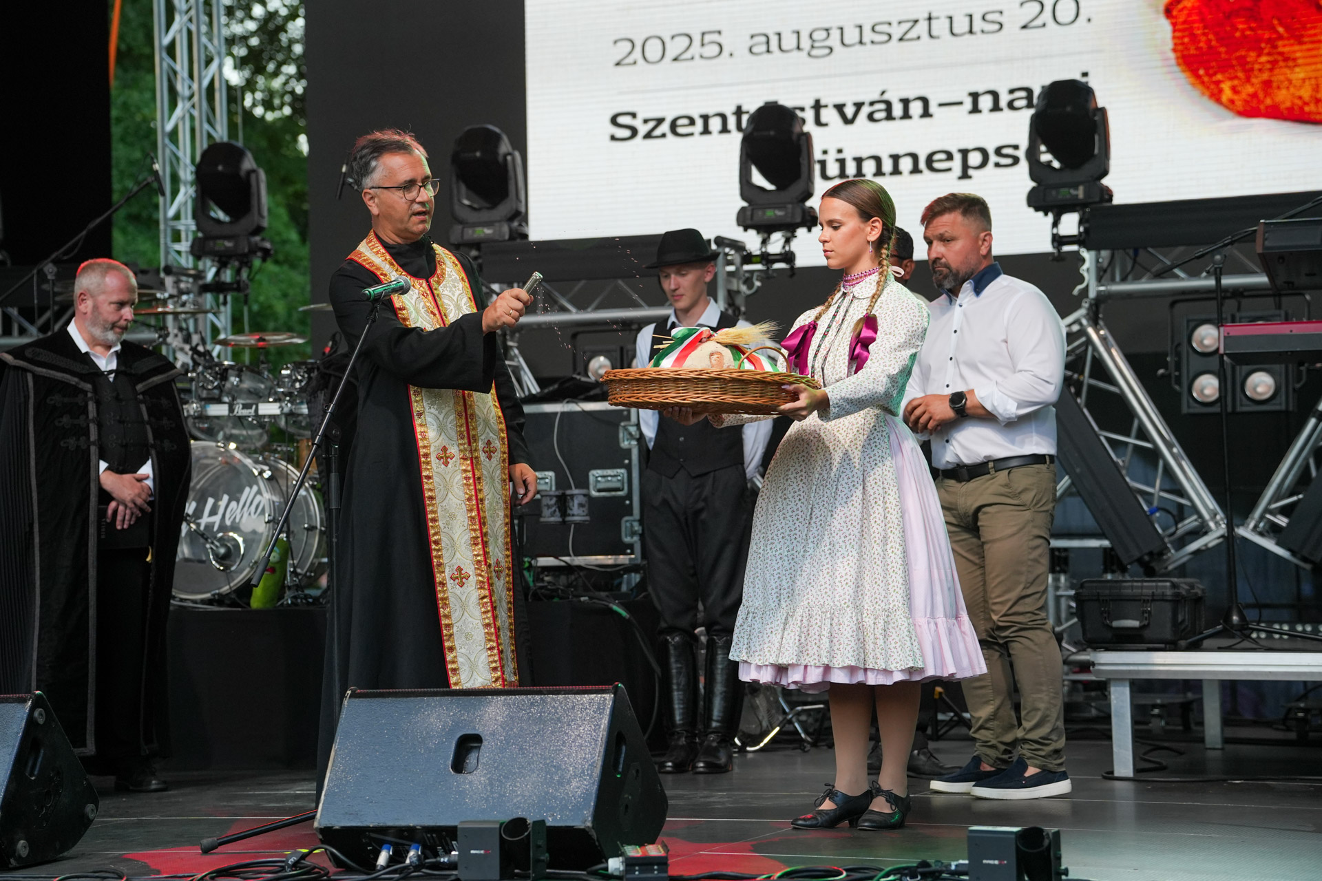 Augusztus 20. színpadi programok - Csónakázó-tó
