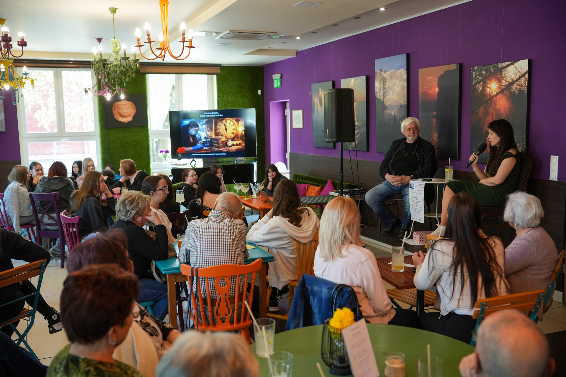 Barcika hazavár: Kormos Brigitta - GinGin