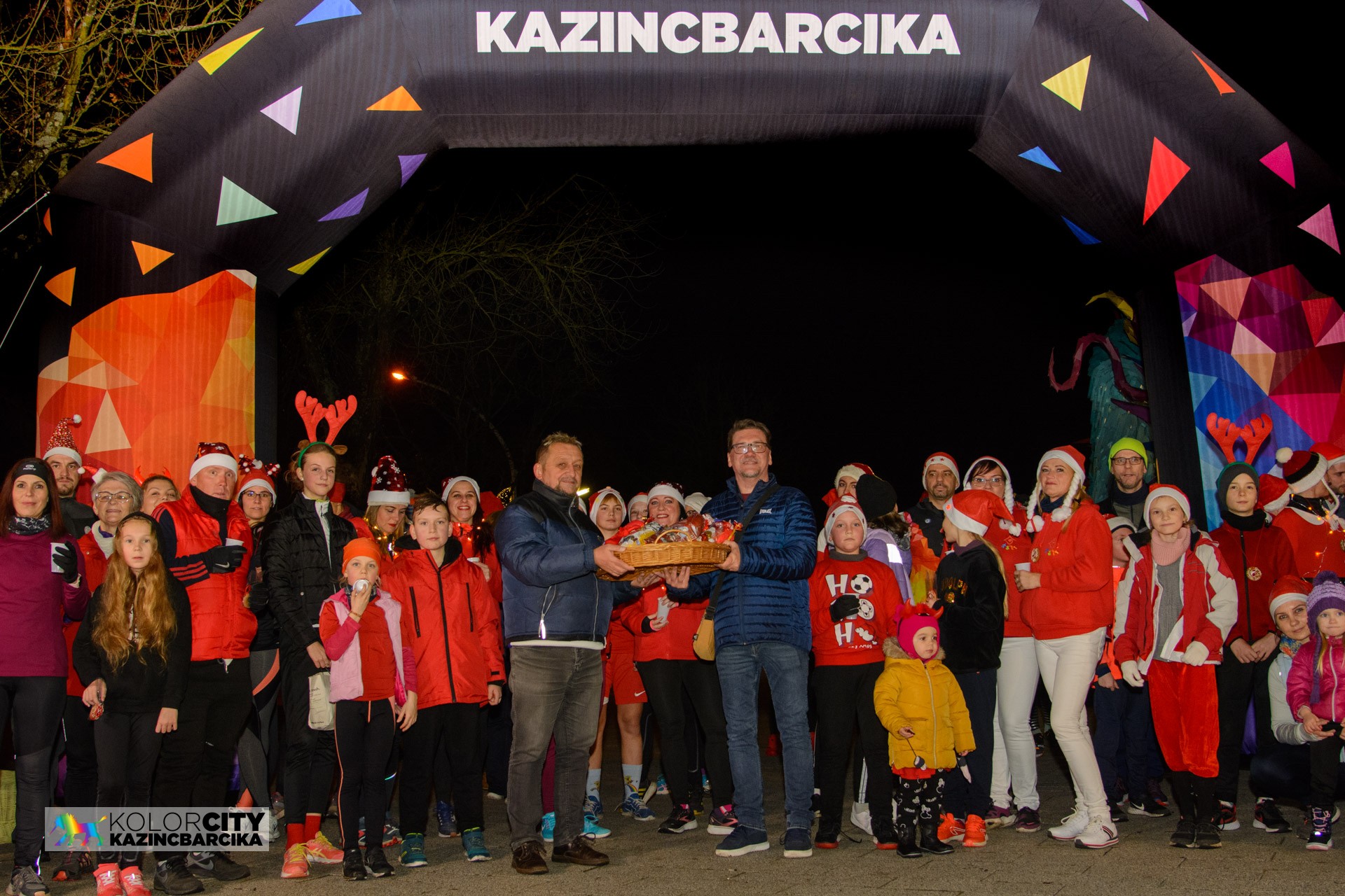 https://kolorline.hu/Jótékony futók Kazincbarcikán