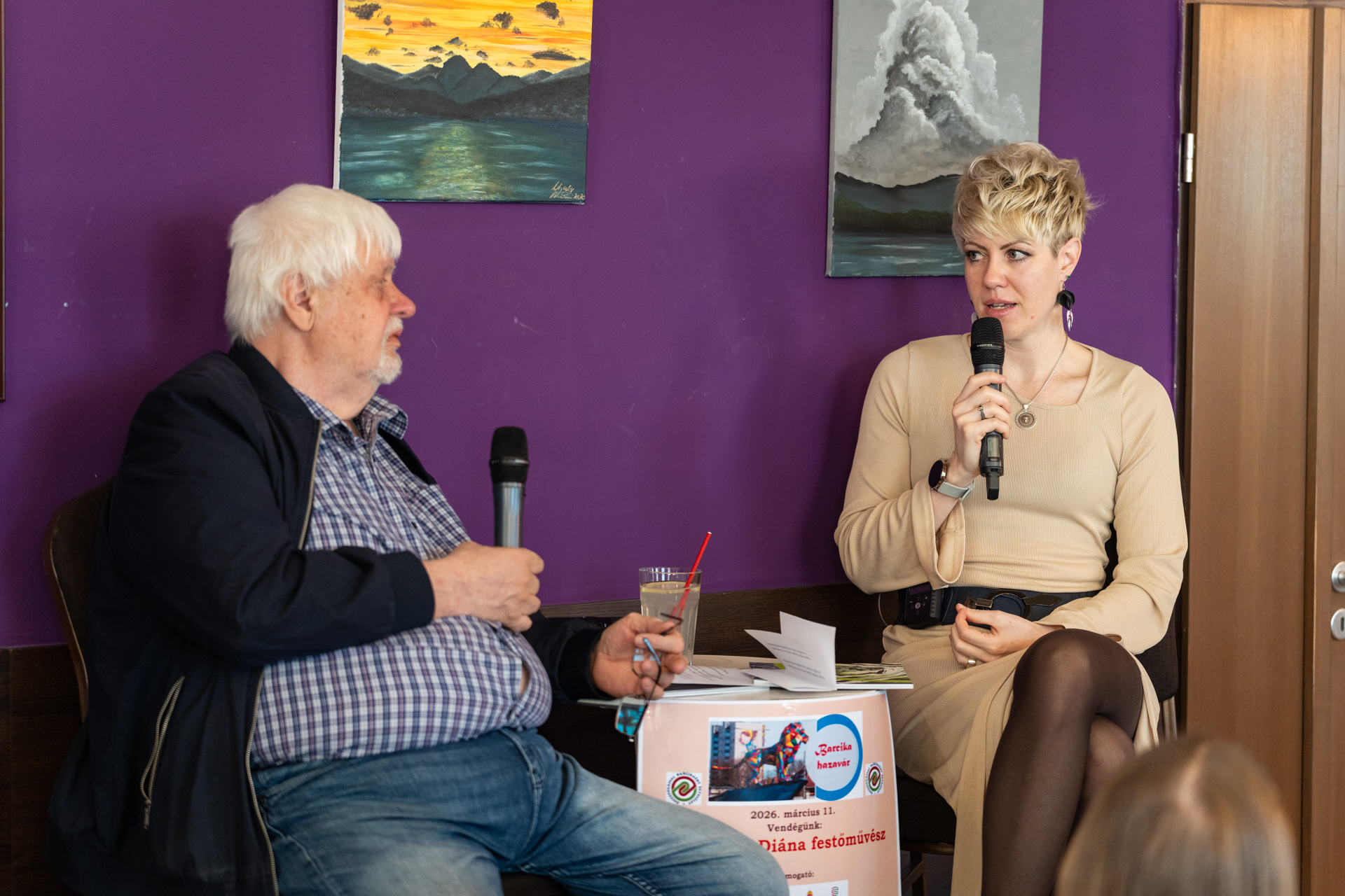 Barcika hazavár: Verebélyi Diána - GinGin