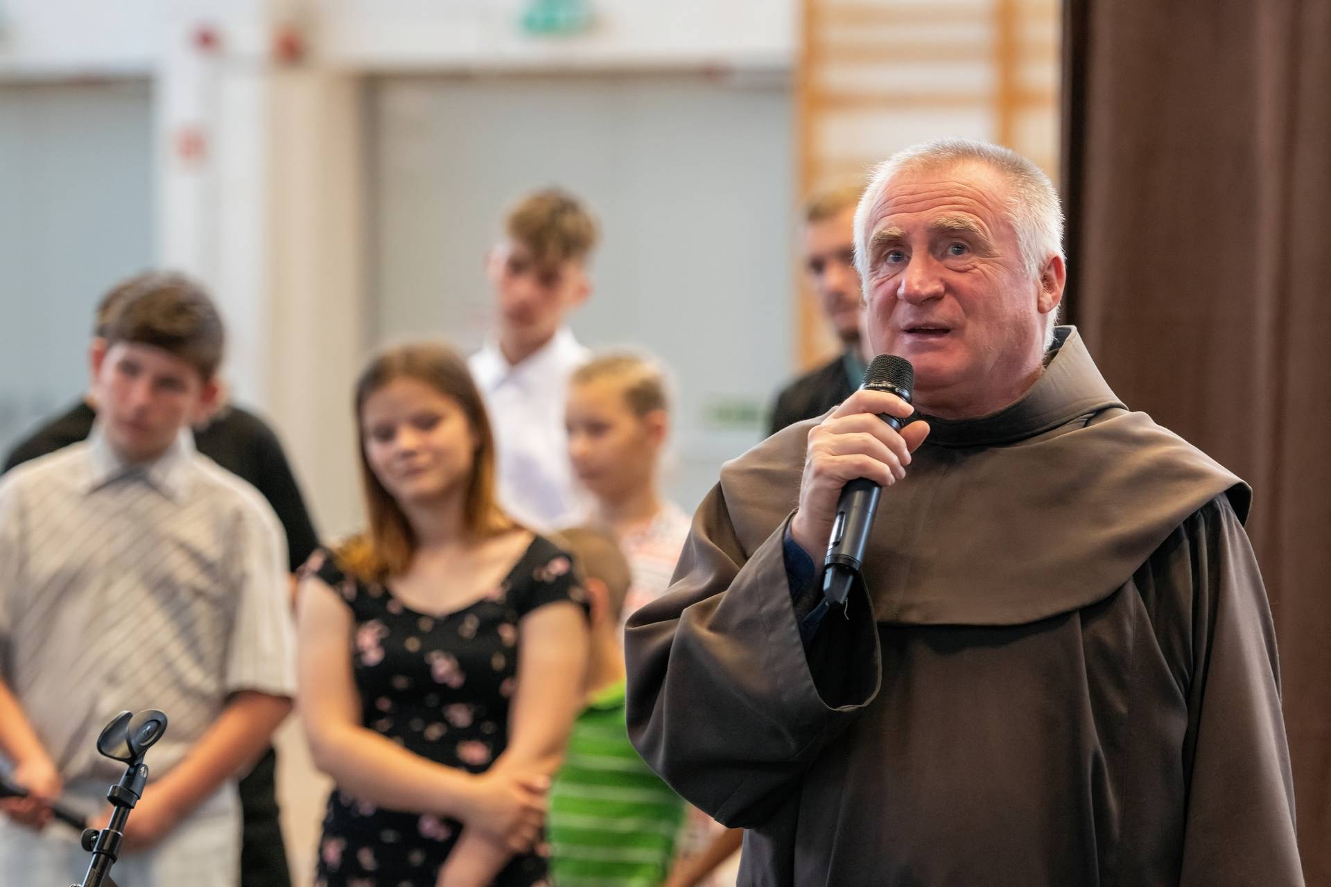 Böjte Csaba Kazincbarcikán – Don Bosco Sportközpont