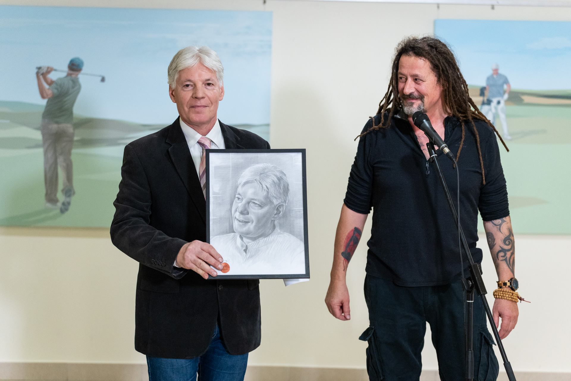 Emberben a művész, művészben az ember: Ezüst Gy. Zoltán kiállítása