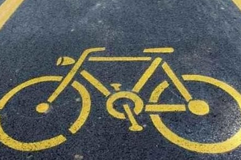 https://kolorline.hu/Jövő évben már biztonságosan kerékpározhatunk a  26-os út mentén