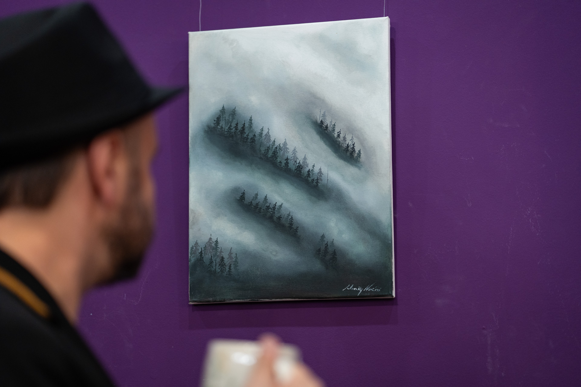 Emberben a művész, művészben az ember: Uraky Noémi kiállítása