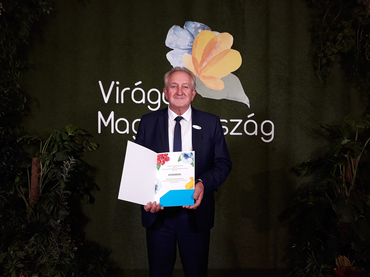https://kolorline.hu/Elismerő oklevél a Kazincbarcikának a Virágos Magyarország Mozgalomtól
