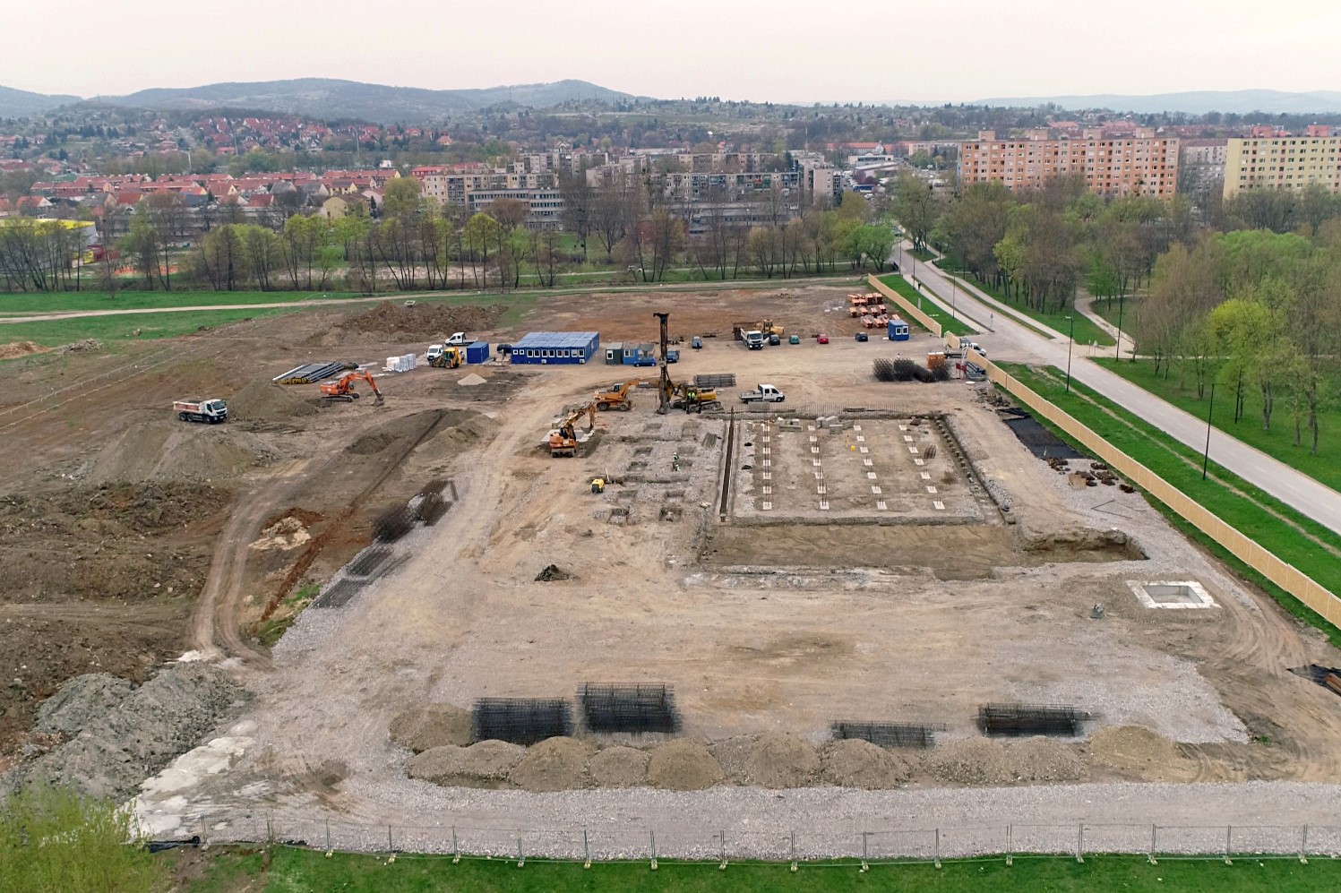 https://kolorline.hu/Folytatódnak a nagy volumenű fejlesztések Kazincbarcikán